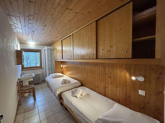 Chalet Le Grillon MRB000-GRIH - Méribel Centre 1600