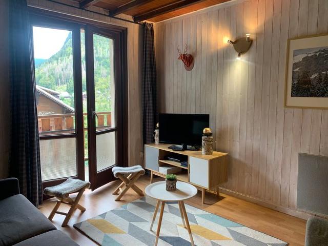 Cozy apartment near slopes with balcony and parking - Sleeps 6 FR-1-679-7 - Morzine