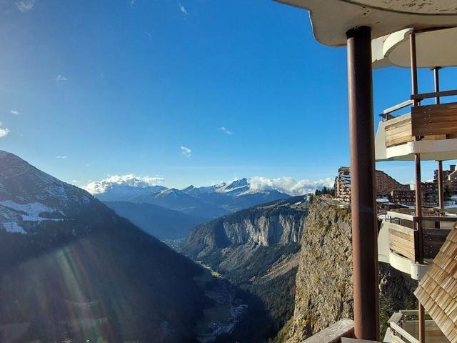 Spacious apartment for 6 in old Avoriaz, fireplace and ski locker FR-1-759-11 - Avoriaz