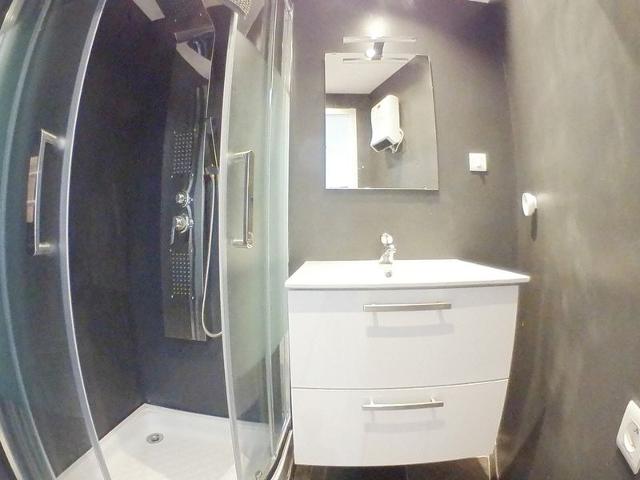Charming Renovated Studio in Heart of Morzine for 3/4 People FR-1-759-44 - Avoriaz