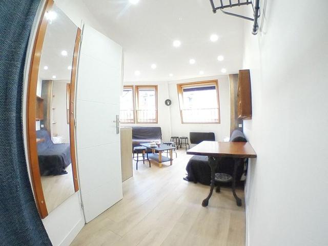 Charming Renovated Studio in Heart of Morzine for 3/4 People FR-1-759-44 - Avoriaz