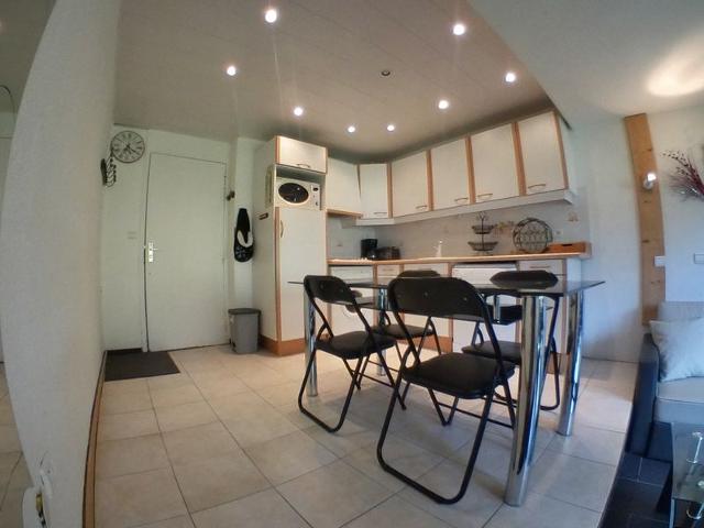 Modern apartment center Avoriaz, 2 bedrooms, balcony, ski-in/ski-out FR-1-759-22 - Avoriaz