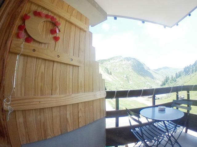 Renovated Studio for 4 - Ski-In/Ski-Out Access - Near Cable Car & Slopes in Morzine FR-1-759-51 - Avoriaz