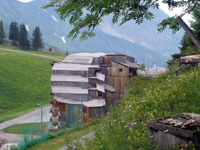 Beautiful 3-Room Apartment in Avoriaz, Balcony, Wifi, Ski-in/Ski-out FR-1-759-14 - Avoriaz