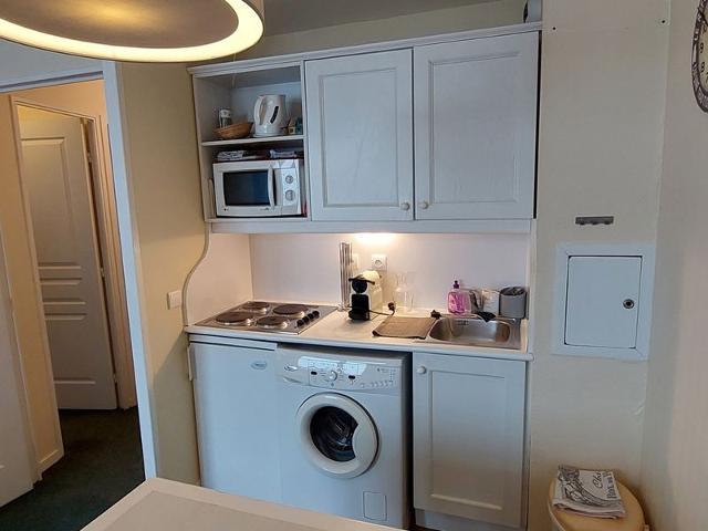 Beautiful 3-Room Apartment in Avoriaz, Balcony, Wifi, Ski-in/Ski-out FR-1-759-14 - Avoriaz