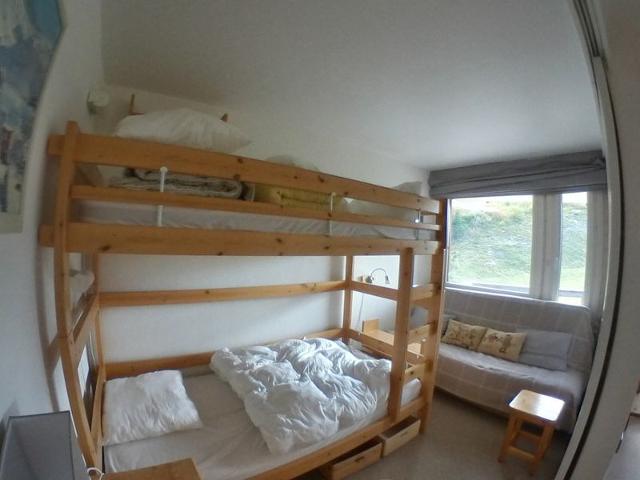 Stunning Apartment for 7, Ski-in/Ski-out, Sunny Balcony, Morzine FR-1-759-16 - Avoriaz