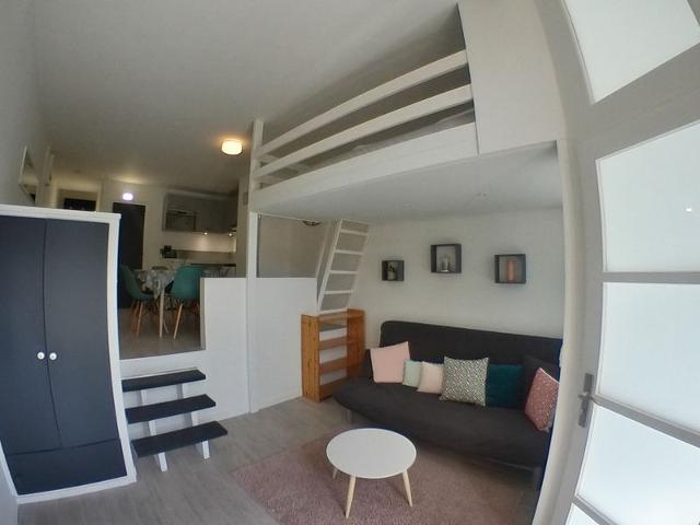 Beautiful Renovated Studio for 4 in Quiet Area, Ski-in/Ski-out Access FR-1-759-20 - Avoriaz