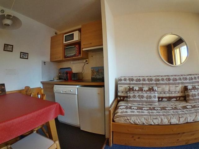 Quiet Apartment, Ski-in/Ski-out, Sleeps 4, WIFI FR-1-759-30 - Avoriaz