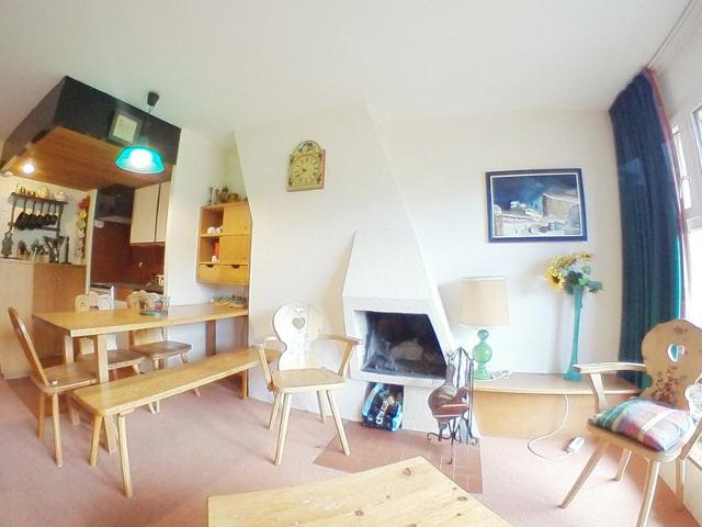 Duplex Apartment for 6, Fireplace, WiFi, Ski-in/Ski-out FR-1-759-5 - Avoriaz