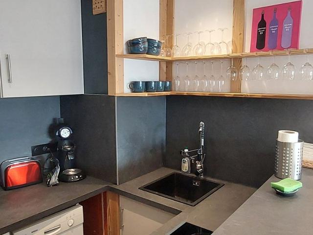 Apartment for 4 on Promenade des Ardoisières, Ski-in/Ski-out Access FR-1-759-10 - Avoriaz