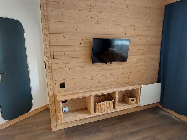 Apartment for 4 on Promenade des Ardoisières, Ski-in/Ski-out Access FR-1-759-10 - Avoriaz