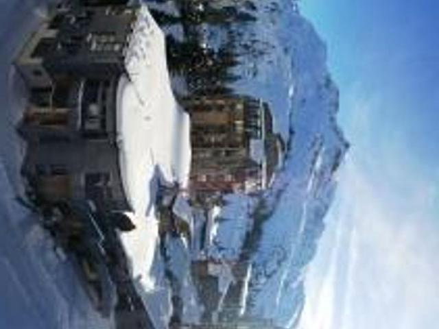 Spacious Apartment for 5 in the Heart of Morzine with Ski-In/Ski-Out Access and Balcony Views FR-1-759-12 - Avoriaz