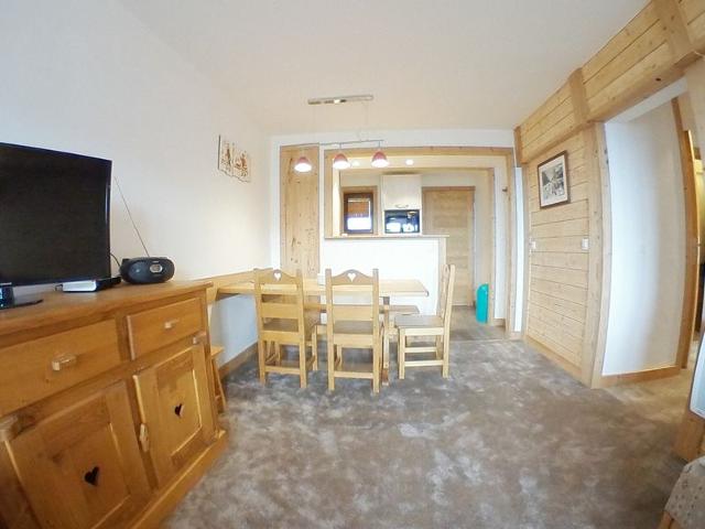 Modern apartment for 6 in Avoriaz with ski-in/ski-out access and WiFi FR-1-759-6 - Avoriaz