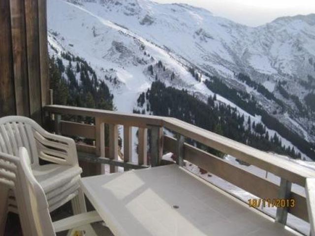 Modern apartment for 6 in Avoriaz with ski-in/ski-out access and WiFi FR-1-759-6 - Avoriaz
