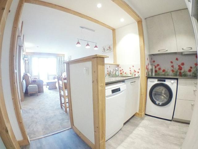 Modern apartment for 6 in Avoriaz with ski-in/ski-out access and WiFi FR-1-759-6 - Avoriaz