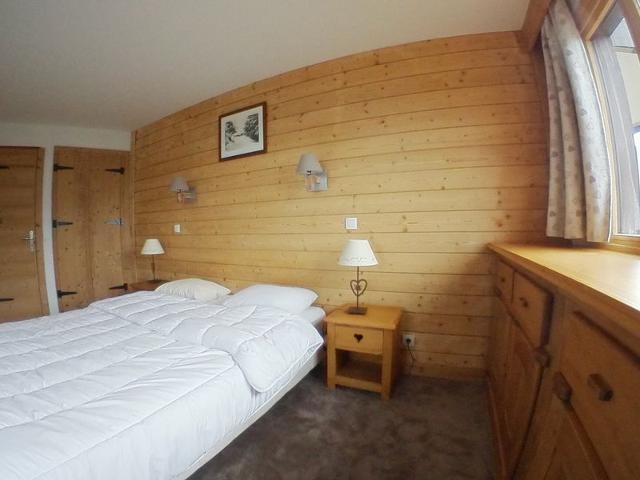 Modern apartment for 6 in Avoriaz with ski-in/ski-out access and WiFi FR-1-759-6 - Avoriaz