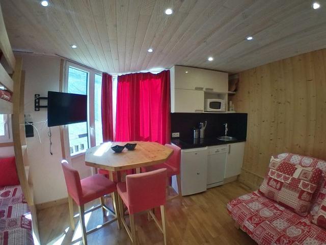 Studio for 3-4 in the heart of Avoriaz, WIFI included FR-1-759-17 - Avoriaz