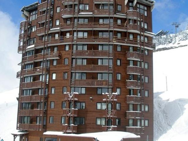 Cosy 2-Room Apartment for 4 with Balcony, Ski-in/Ski-out Access, Near Ski School and Shops FR-1-759-36 - Avoriaz