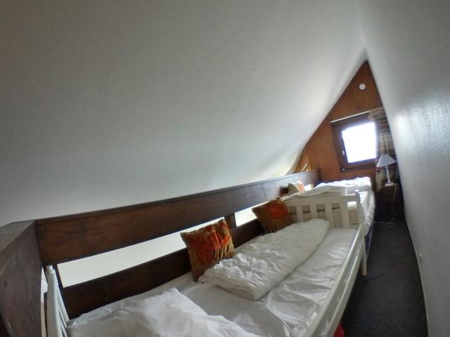 Quiet Triplex Apartment Sleeps 6, Ski-In/Ski-Out, WiFi FR-1-759-40 - Avoriaz