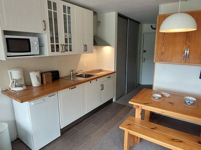 Apartment with balcony, ski-in/ski-out, 4 ppl, Hauts Forts FR-1-759-46 - Avoriaz