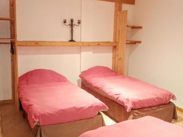 6-room chalet with fireplace, private parking near Monêtier-les-Bains FR-1-762-30 - Serre Chevalier 1500 - Monêtier Les Bains