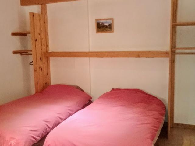 6-room chalet with fireplace, private parking near Monêtier-les-Bains FR-1-762-30 - Serre Chevalier 1500 - Monêtier Les Bains