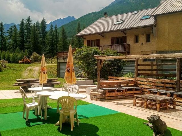 6-room chalet with fireplace, private parking near Monêtier-les-Bains FR-1-762-30 - Serre Chevalier 1500 - Monêtier Les Bains