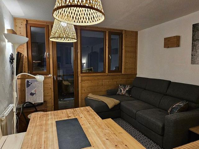 Renovated 6 pax apartment in downtown with balcony and WiFi FR-1-759-38 - Avoriaz