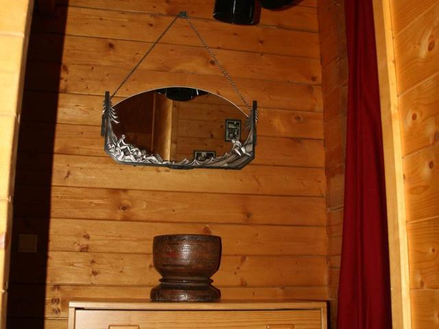 Chalet in Montalbert: 3 Bedrooms, Mezzanine, Fireplace, Equipped Kitchen, Parking FR-1-755-7 - Plagne Montalbert