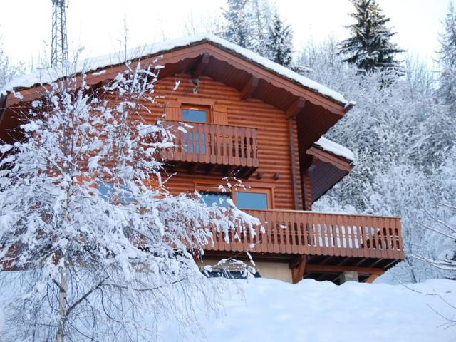 Chalet in Montalbert: 3 Bedrooms, Mezzanine, Fireplace, Equipped Kitchen, Parking FR-1-755-7 - Plagne Montalbert