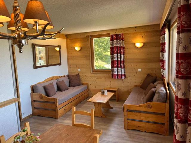 Appartment Souche SOUC09ENS