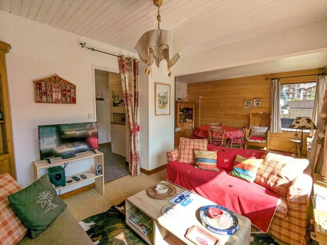 Charming 1BR Apartment in Village Center, Close to Ski Lifts and Amenities FR-1-459-215 - La Clusaz