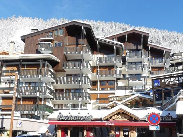 Charming 1BR Apartment in Village Center, Close to Ski Lifts and Amenities FR-1-459-215 - La Clusaz