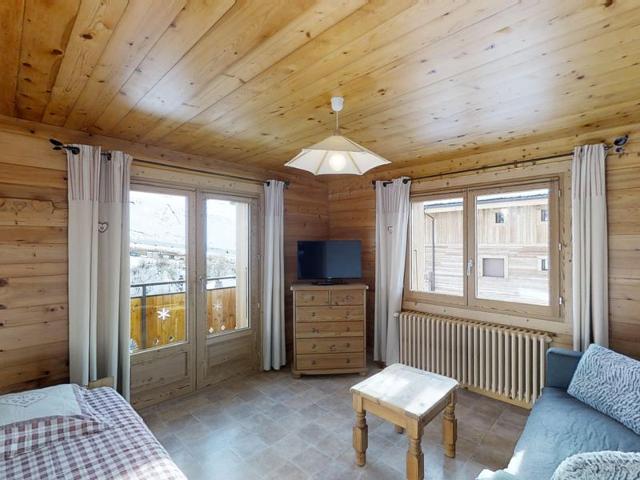2-bedroom apartment with balcony and parking near slopes FR-1-467-47 - Le Grand Bornand