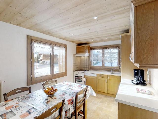 2-bedroom apartment with balcony and parking near slopes FR-1-467-47 - Le Grand Bornand