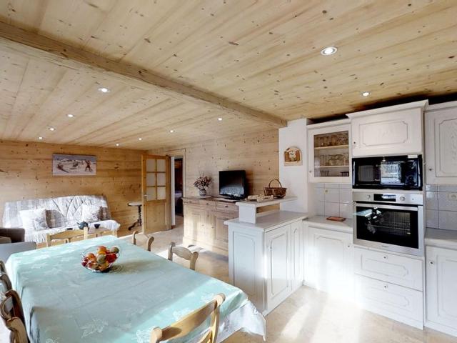 Charming 3-Bed Apartment, 600m from Grand-Bornand Village, Close to Ski Lifts FR-1-467-48 - Le Grand Bornand