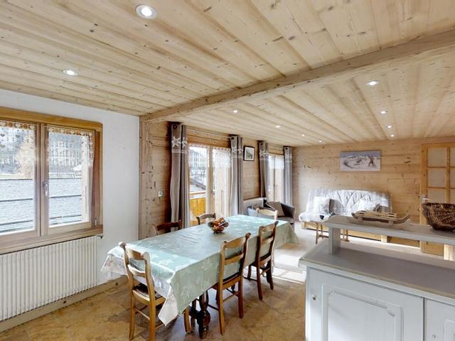 Charming 3-Bed Apartment, 600m from Grand-Bornand Village, Close to Ski Lifts FR-1-467-48 - Le Grand Bornand