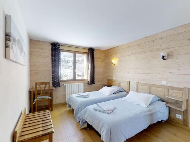 Spacious 91m² Apartment for 9, Ski-in/Ski-out, Garden, Near Chinaillon Center FR-1-467-57 - Le Grand Bornand