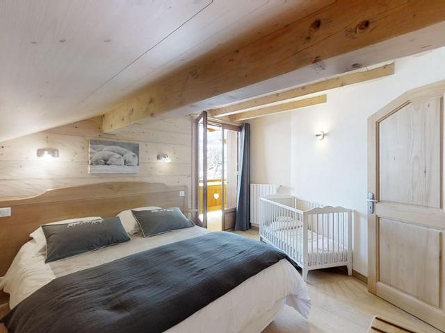 Spacious 91m² Apartment for 9, Ski-in/Ski-out, Garden, Near Chinaillon Center FR-1-467-57 - Le Grand Bornand