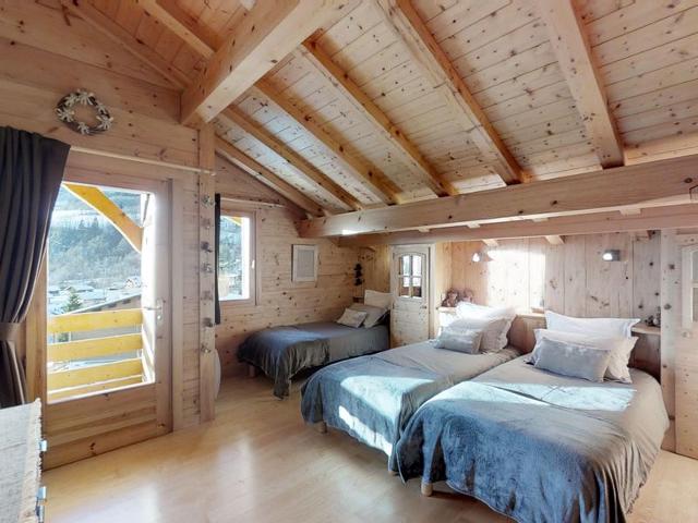 Cozy Chalet for 11, Near Slopes, Stunning Views, BBQ, Volleyball & More! - Le Grand-Bornand FR-1-467-58 - Le Grand Bornand