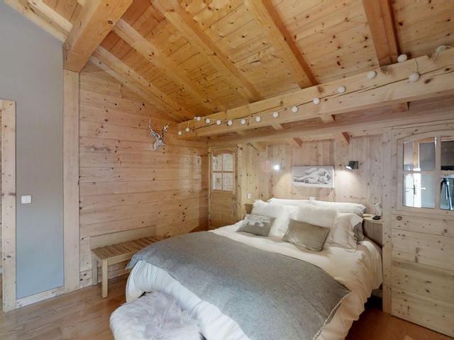 Cozy Chalet for 11, Near Slopes, Stunning Views, BBQ, Volleyball & More! - Le Grand-Bornand FR-1-467-58 - Le Grand Bornand