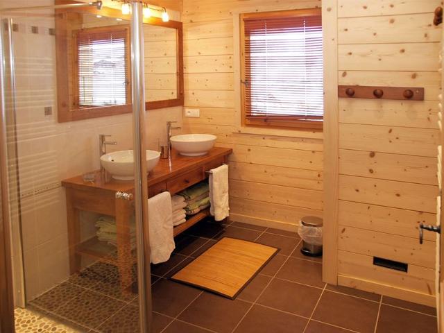 Family chalet, 5 bedrooms, hammam, fireplace, near slopes FR-1-467-44 - Le Grand Bornand