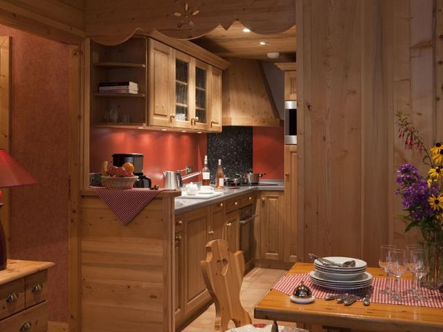 Stylish 3BR Apt with Pool & Sauna, 100m from Ski Slopes – Pet Friendly FR-1-467-45 - Le Grand Bornand