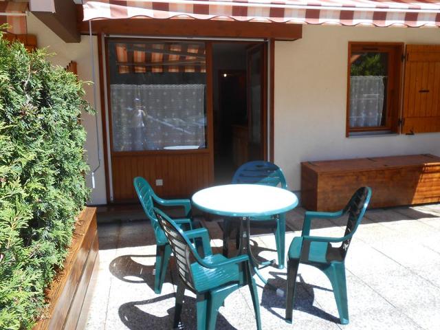 Charming Studio, Village Center, South Terrace, Near Ski Pistes, Sleeps 4 FR-1-467-83 - Le Grand Bornand