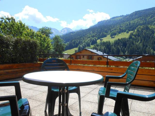 Charming Studio, Village Center, South Terrace, Near Ski Pistes, Sleeps 4 FR-1-467-83 - Le Grand Bornand