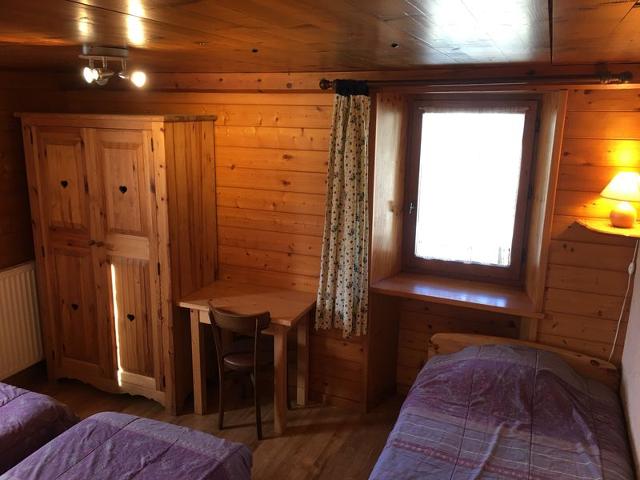 Chalet for 6/7 near center with equipped kitchen FR-1-467-66 - Le Grand Bornand