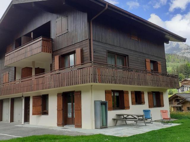 Spacious 2-BR Apartment in Le Grand-Bornand - Near Ski Slopes and Village Center FR-1-467-76 - Le Grand Bornand