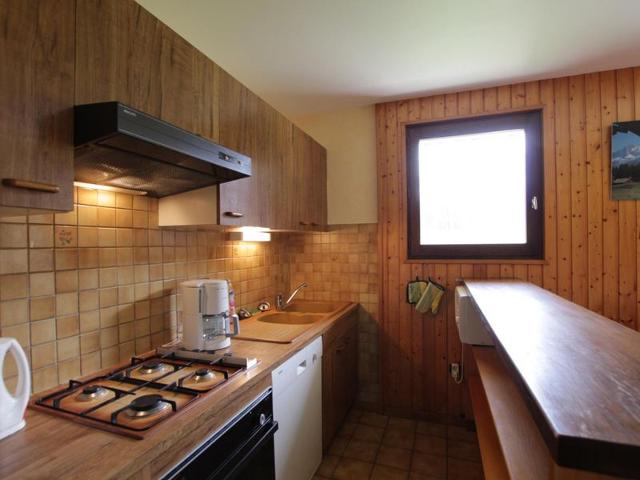 Spacious 2-BR Apartment in Le Grand-Bornand - Near Ski Slopes and Village Center FR-1-467-76 - Le Grand Bornand