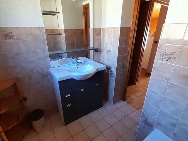 Spacious 2-BR Apartment in Le Grand-Bornand - Near Ski Slopes and Village Center FR-1-467-76 - Le Grand Bornand