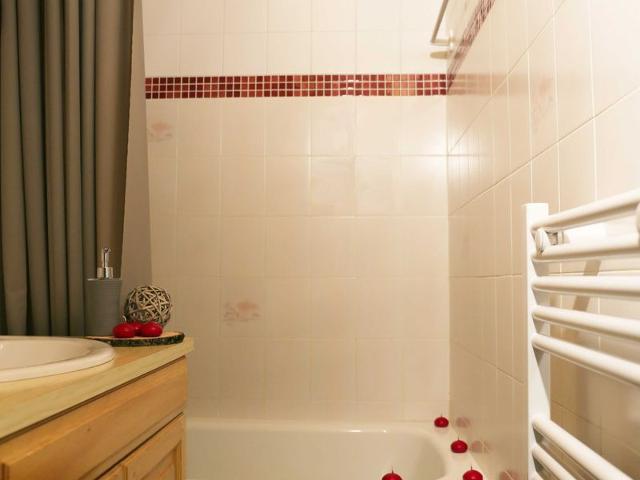 Lovely apartment for 5 with balcony in Grand-Bornand FR-1-467-86 - Le Grand Bornand